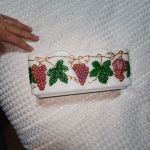 ANCHOR HOCKING MCM  FIREKING EUC MILKGLASS WINDOW SEAL PLANTER BOX